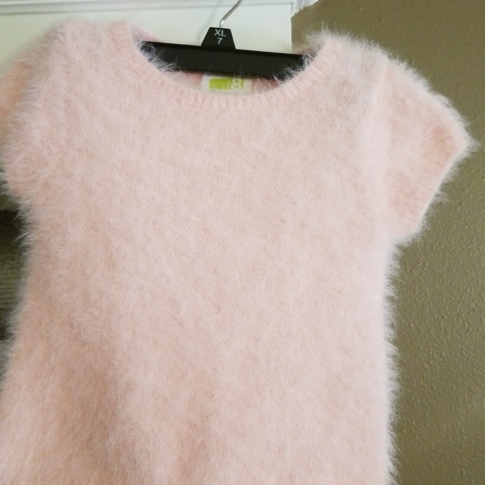 pink sweater